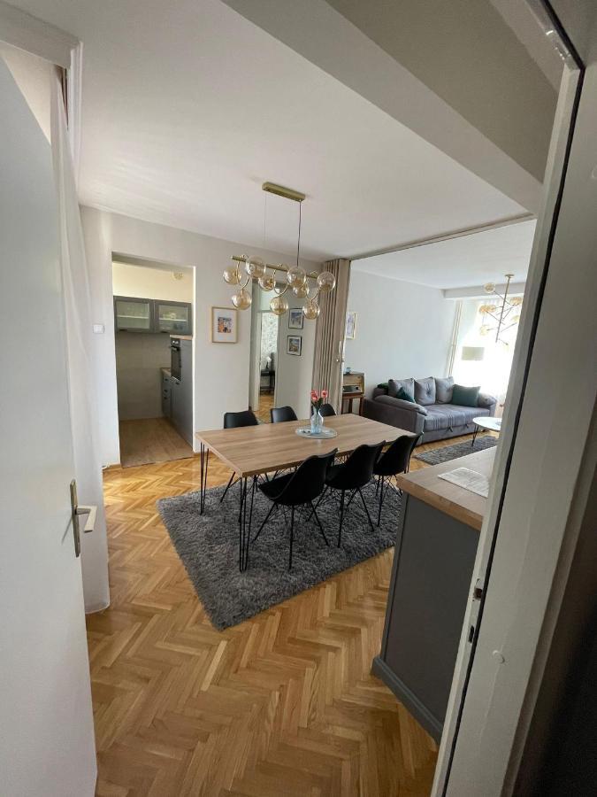 Apartman Filip Lux City Center Novi Pazar Exteriör bild