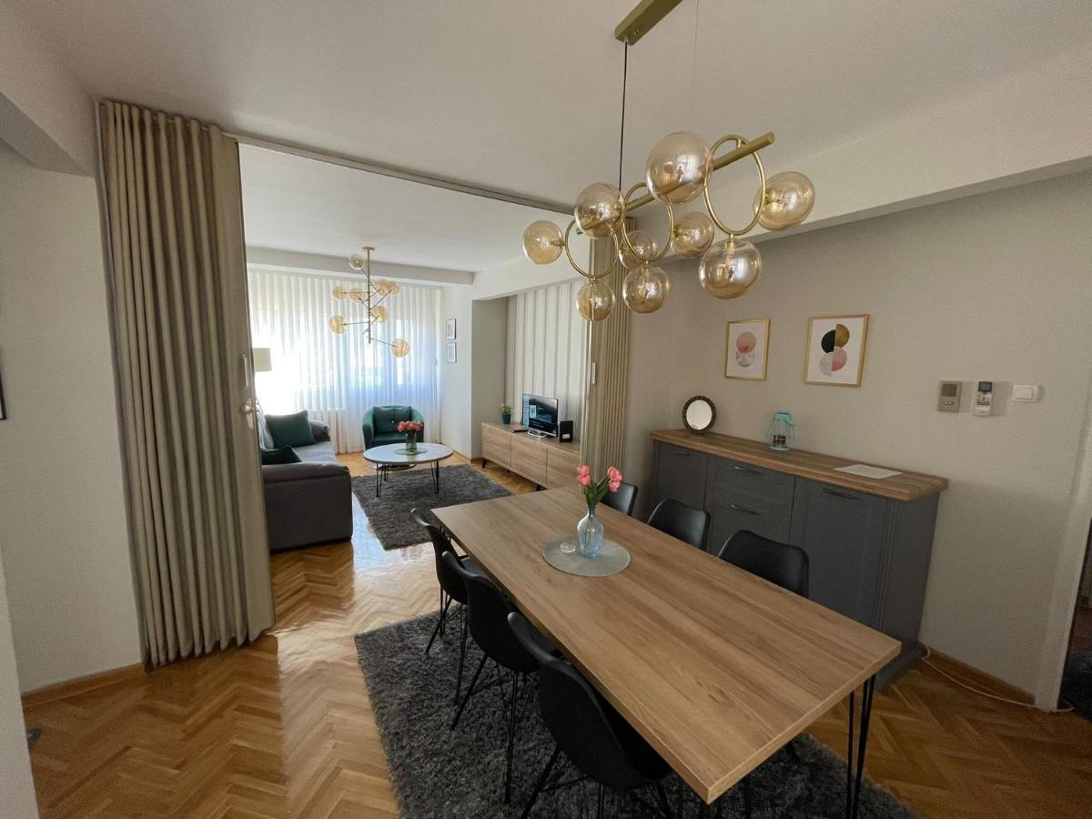 Apartman Filip Lux City Center Novi Pazar Exteriör bild