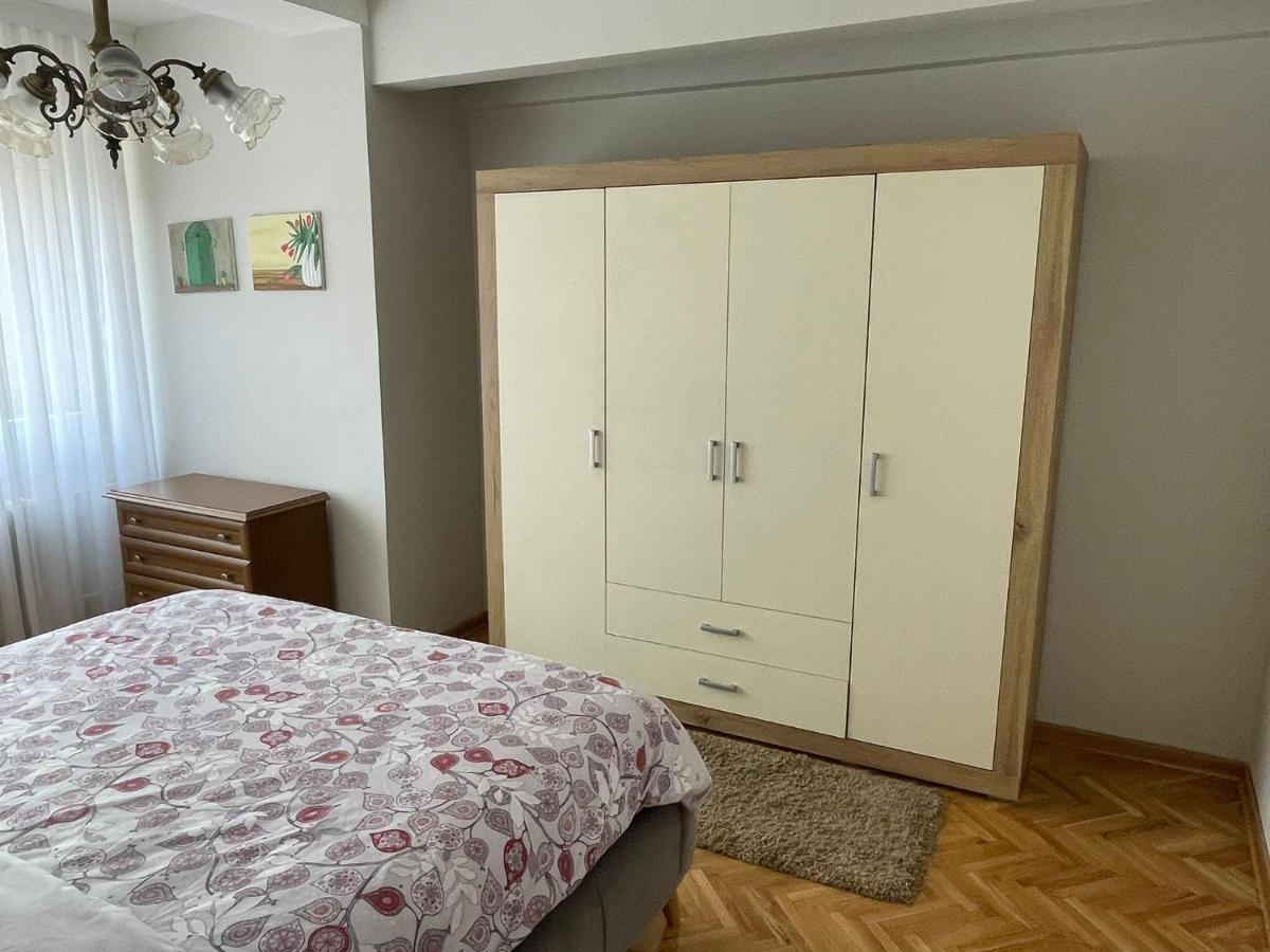 Apartman Filip Lux City Center Novi Pazar Exteriör bild